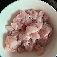 鱼香兔丁的做法图解1