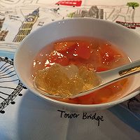 桃胶雪莲子炖木瓜的做法图解2