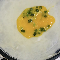 简单易做鸡蛋饼的做法图解5