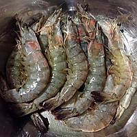 番茄㸆海虾的做法图解1