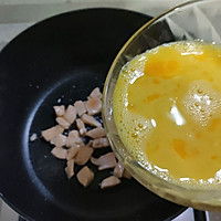 三文鱼滑蛋的做法图解5