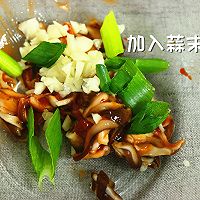 油菜香菇蒸鳕鱼   宝宝餐单的做法图解4