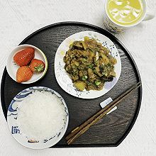 东北茄子土豆泥拌饭