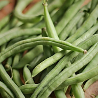 #肉食者联盟#培根炒四季豆。的做法图解3