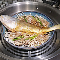 【三界高蛋白的前世今生】黄鱼金针菇豆腐咸菜毛豆♥蜜桃爱营养师的做法图解18