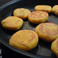 豆沙馅南瓜饼的做法图解4