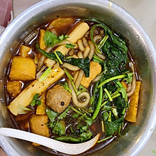 一人简餐—麻辣米线