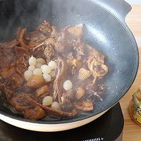 鸡尾洋葱姜烧鸭的做法图解7