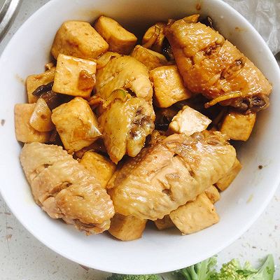 黄焖鸡翅豆腐～