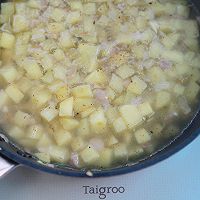 培根土豆浓汤的做法图解8