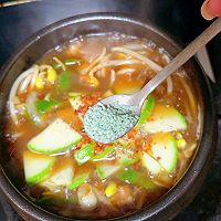 #轻食季怎么吃#热腾腾大酱汤的做法图解5