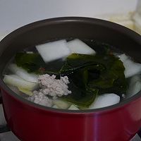 夏日香飘飘的廋肉丸子冬瓜汤的做法图解8