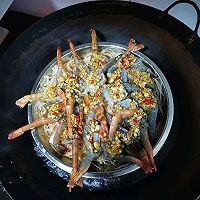 蒜蓉粉丝虾的做法图解4