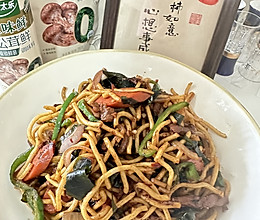 #夏日鲜味轻享健康#好吃到停不下来的 自创炒面的做法