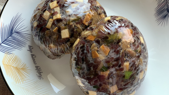好吃营养的紫糯饭团子来袭！