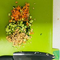 「快手早餐」多彩吐司杯的做法图解2