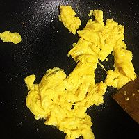 韭菜苔炒土鸡蛋的做法图解4