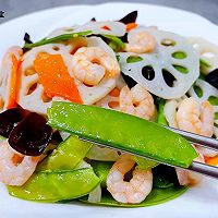#刘畊宏女孩减脂饮食#荷兰豆藕片木耳胡萝卜炒虾仁的做法图解16