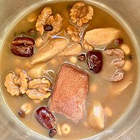 #感恩节为TA做顿饭#黑豆核桃山药瘦肉汤的做法图解5