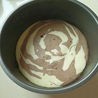 斑马蛋糕(电压力锅版)的做法图解12