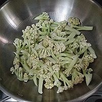 虎皮蛋肉片炒花菜#我买新鲜味#的做法图解12