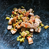 以为是怪味料理？豆角炒牛肉拌饭那叫了得！的做法图解10