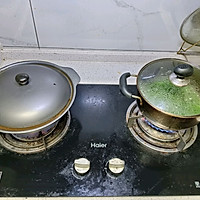 板栗鸡煲的做法图解3