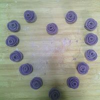 紫薯玫瑰卷的做法图解9