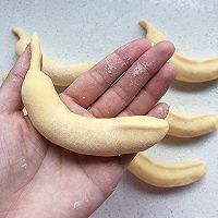 “沧桑”的香蕉—创意面点的做法图解5