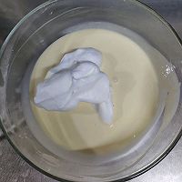 #我为奥运出食力#8寸无油酸奶戚风的做法图解9
