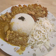 黄金咖喱猪扒饭