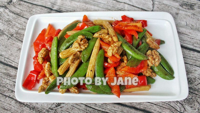 素炒三色蔬