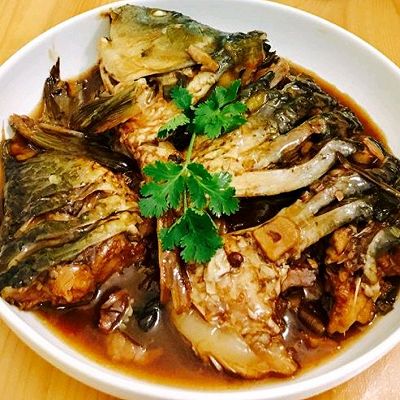 红烧鲤鱼