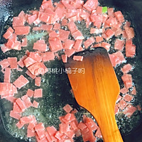 懒人版黑胡椒培根炒饭的做法图解2