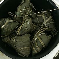 咸肉粽的做法图解9