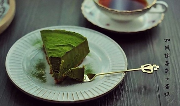 【浓郁抹茶芝士蛋糕】用心打造的丝滑口感