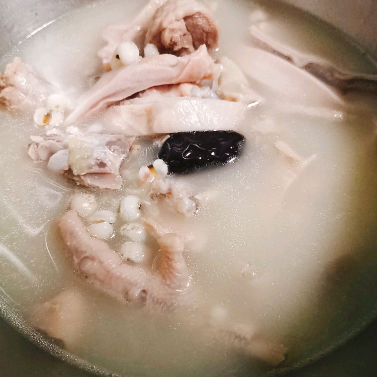 暖心暖胃——胡椒猪肚鸡汤的做法