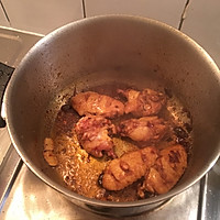 加了豆瓣儿酱的可乐鸡翅的做法图解3