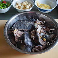 蒜子焖甲鱼的做法图解4