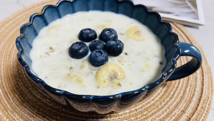 营养美味❗️老少皆宜‼️牛奶燕麦粥