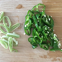 土豆炖茄子的做法图解3