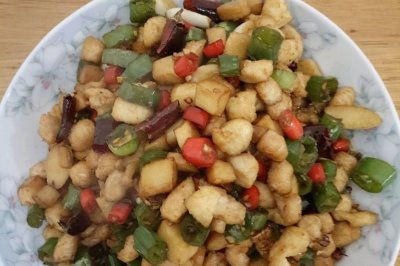 辣子鸡丁
