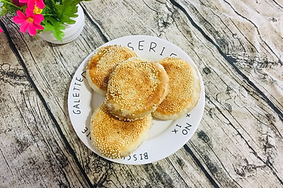 麻酱芝麻烧饼