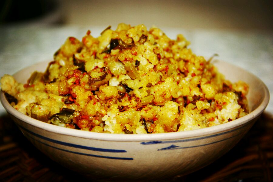 麦饭之干馒头芹菜麦饭