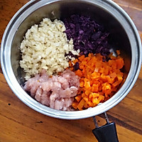 鸡肉胡萝卜紫薯饼—狗狗零食的做法图解1