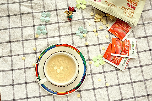 杏仁奶茶