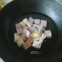 香辣萝卜牛腩煲的做法图解2