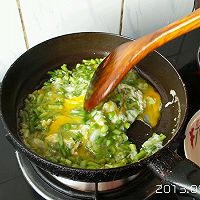 蒜苔炒鸡蛋的做法图解4
