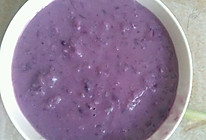 蜂蜜牛奶紫薯粥的做法