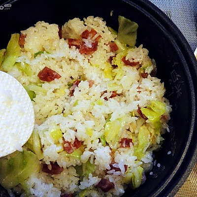 MOMO家电饭煲煲香肠饭（2~3人份）